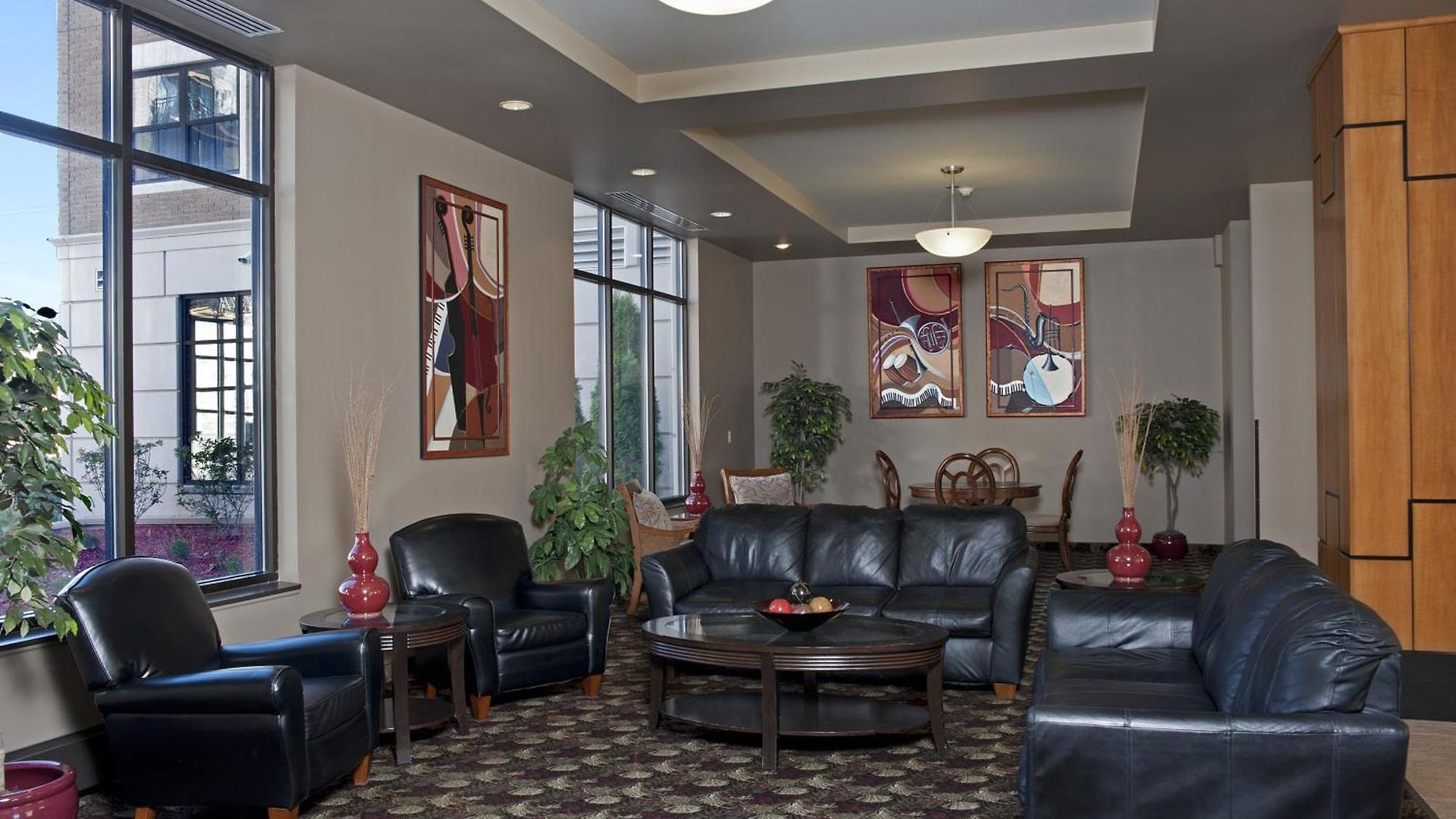 South Loop Hotel