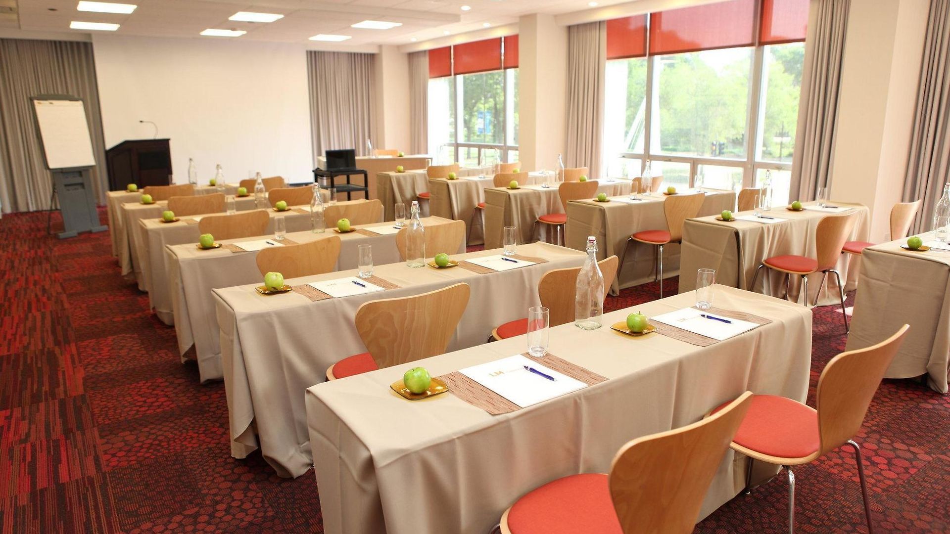 Le Meridien Essex Hotel