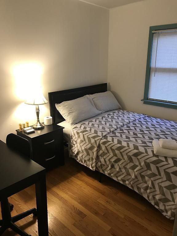 Homestay Hollywood Llc Chicago