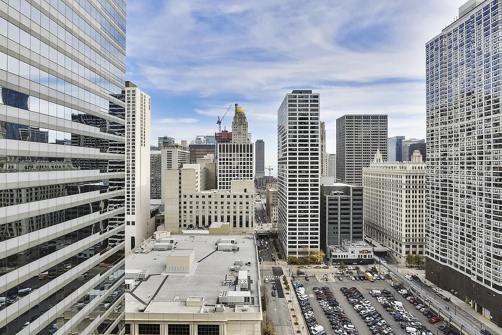 Aparthotel Bridgestreet At State And Grand 4*