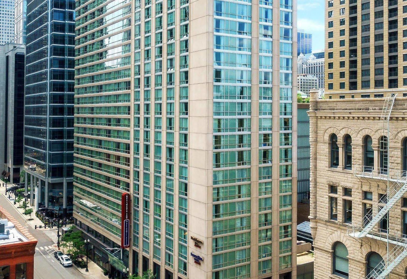 Hotel By Marriott Downtown/river North 3*