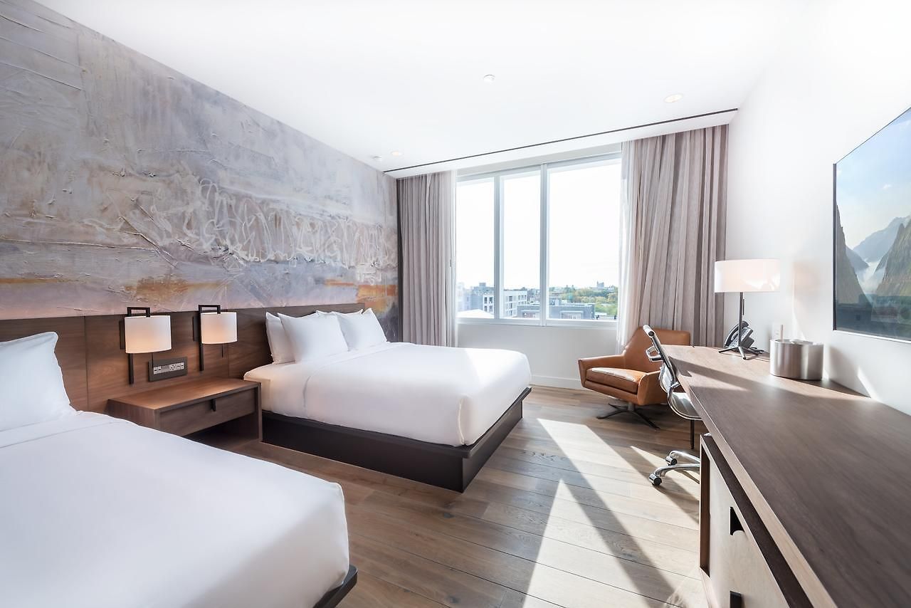 The & Athletic Club At Midtown Resort Chicago