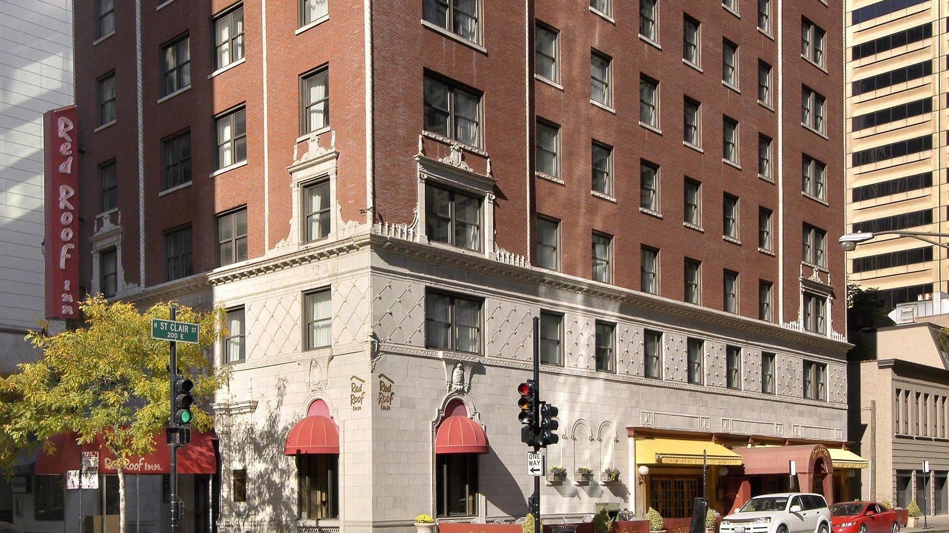 Hotel Saint Clair - Magnificent Mile