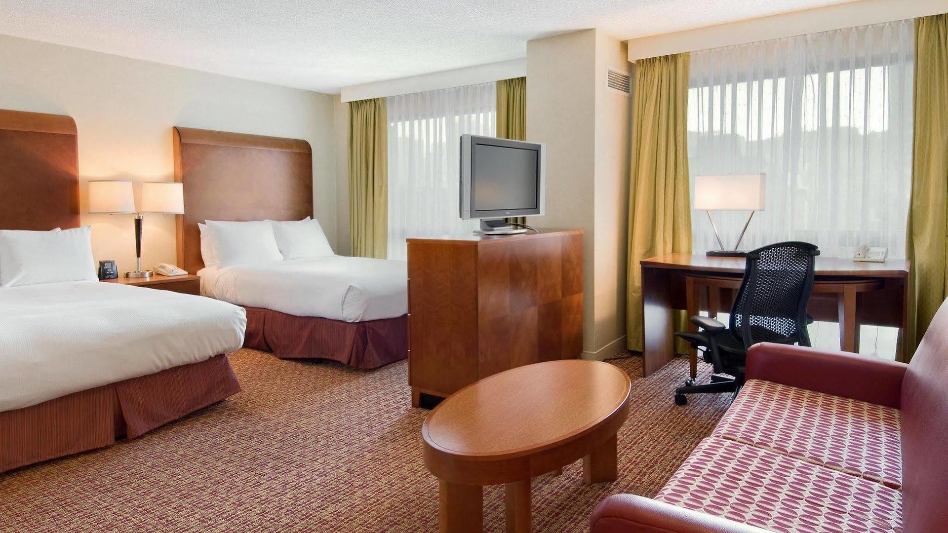 Hilton Magnificent Mile Chicago