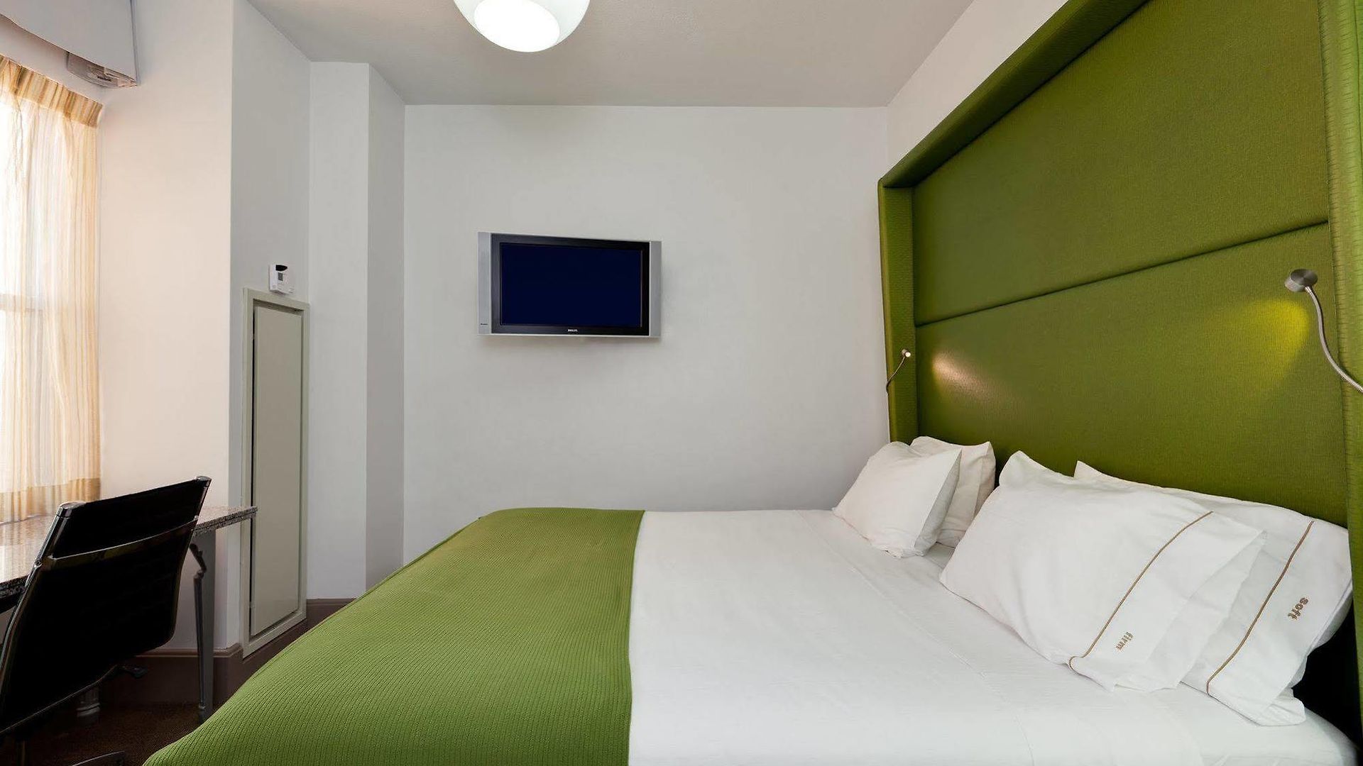 Express - Magnificent Mile By Ihg Hotel Chicago