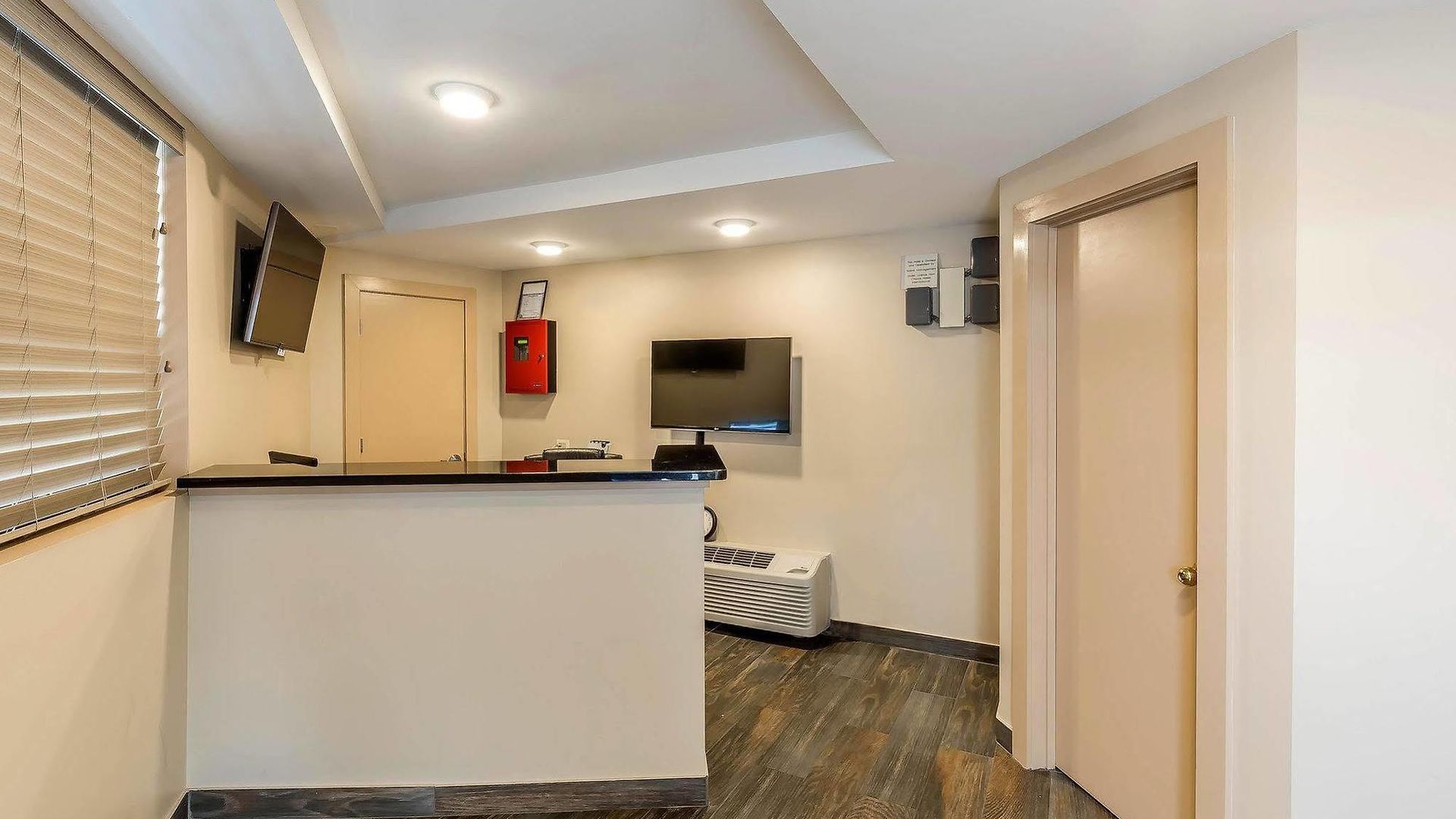 Inn Rodeway North Shore - Lincolnwood 3*
