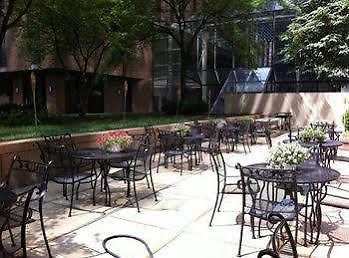 Hotel Corporate Suites Network At Columbus Plaza Chicago