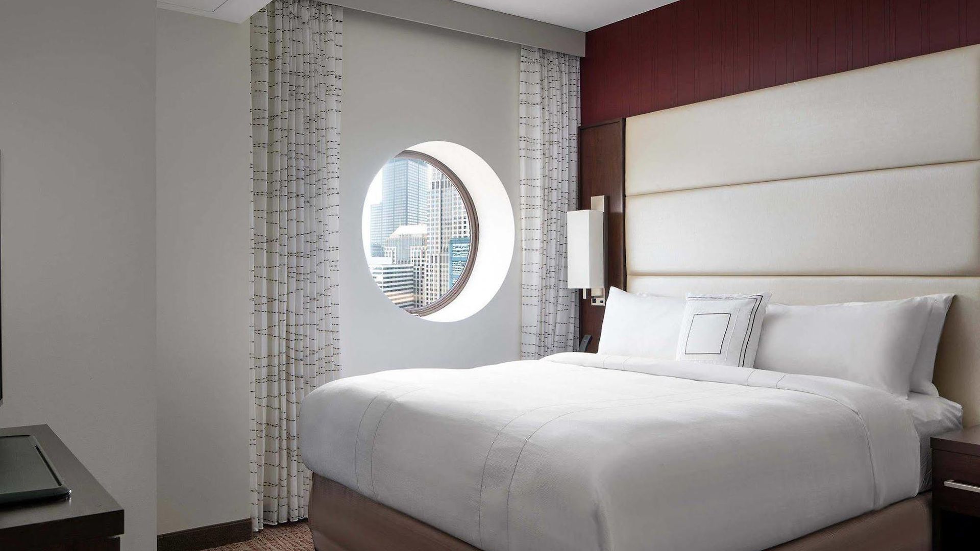 Hotel By Marriott Downtown/loop