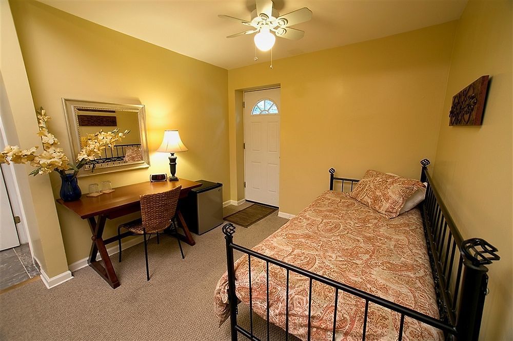 Bed & Breakfast Wicker Park 3*