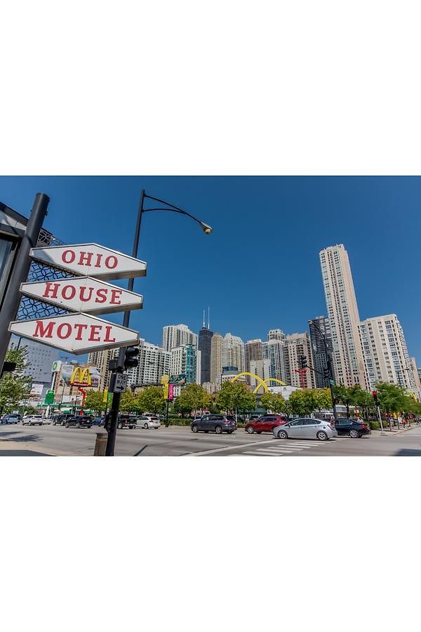 Motel Ohio House