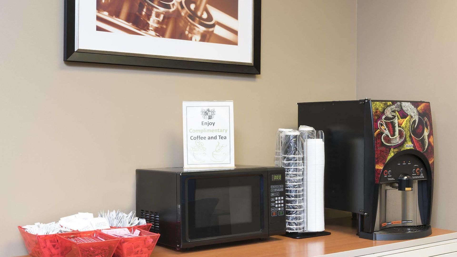 South Loop Hotel 3*
