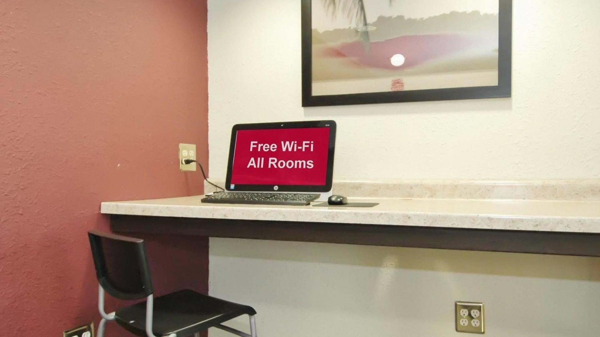 Saint Clair - Magnificent Mile Hotel 4*