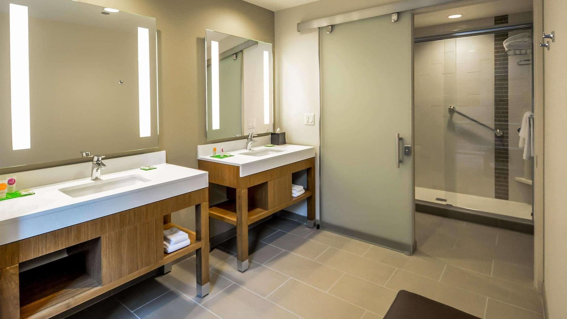 Hyatt Place Chicago/downtown - The Loop Hotel 3*
