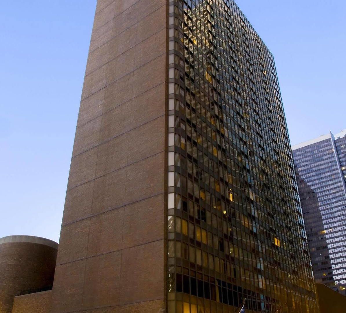 Hotel Doubletree By Hilton Magnificent Mile Chicago