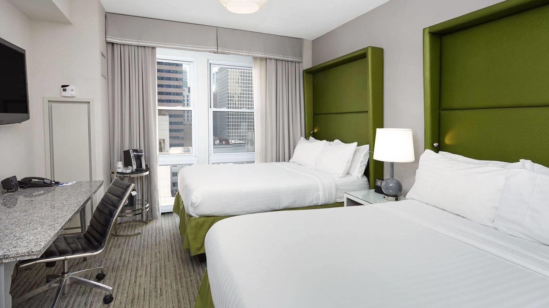 Express - Magnificent Mile By Ihg Hotel
