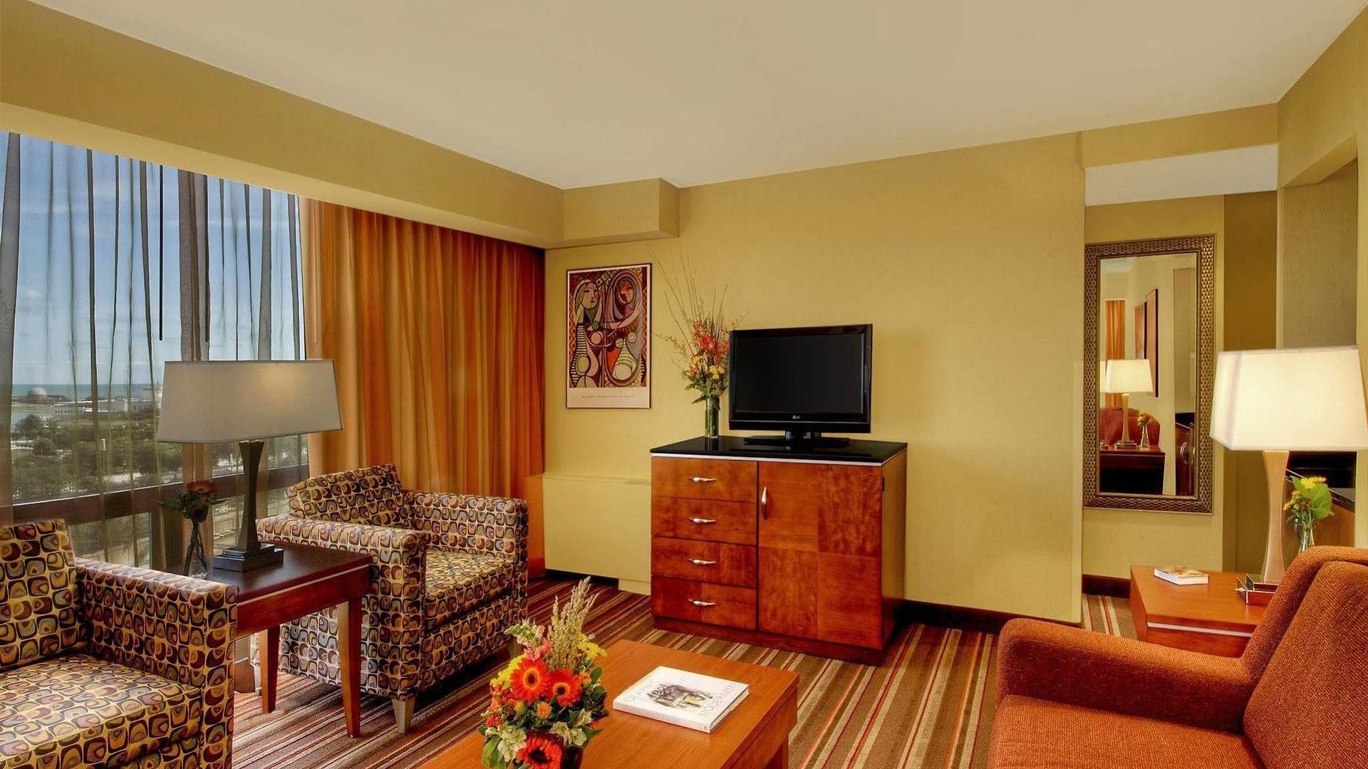 Le Meridien Essex Chicago