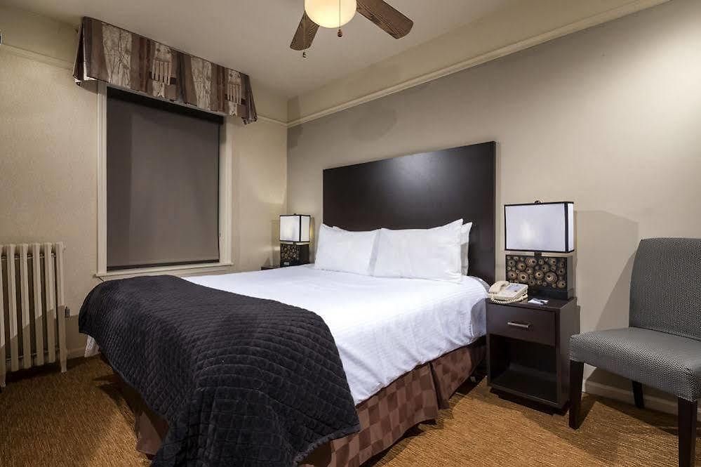 City Suites Hotel
