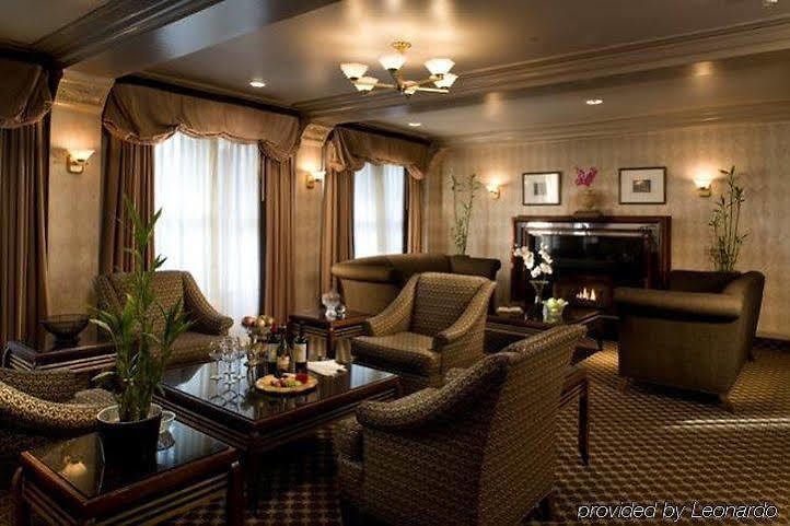 Hotel City Suites Hotel 3*