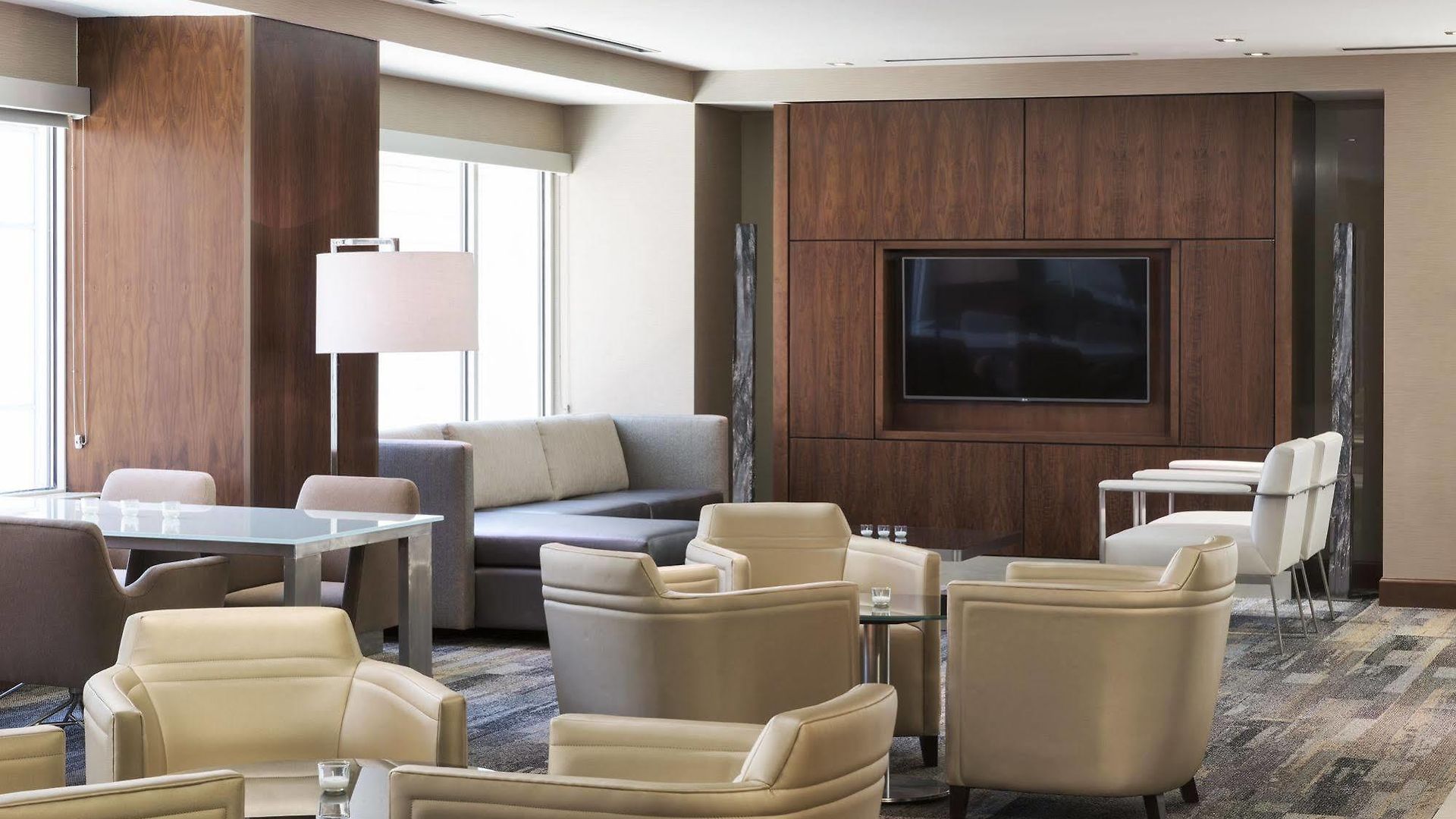 Hotel Ac Downtown