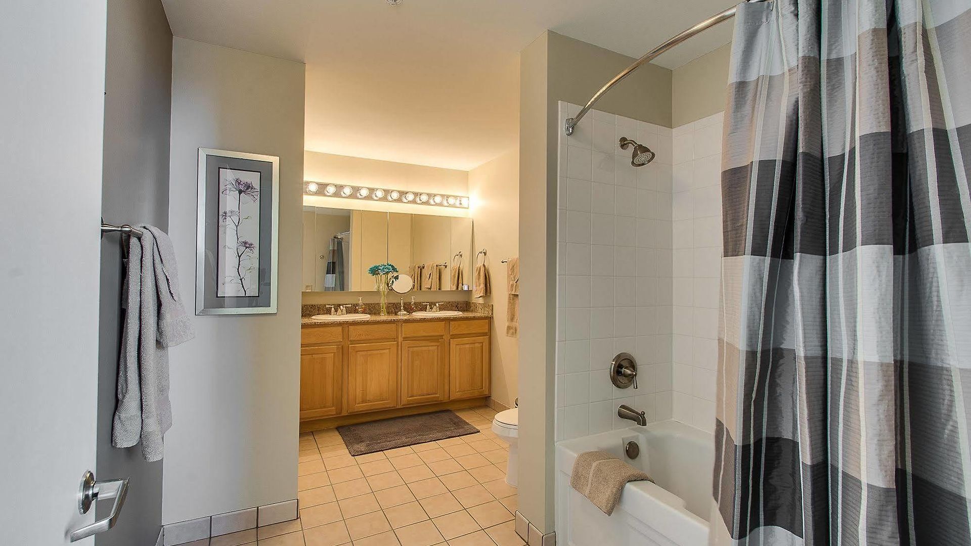 The Penthouse At Grand Plaza