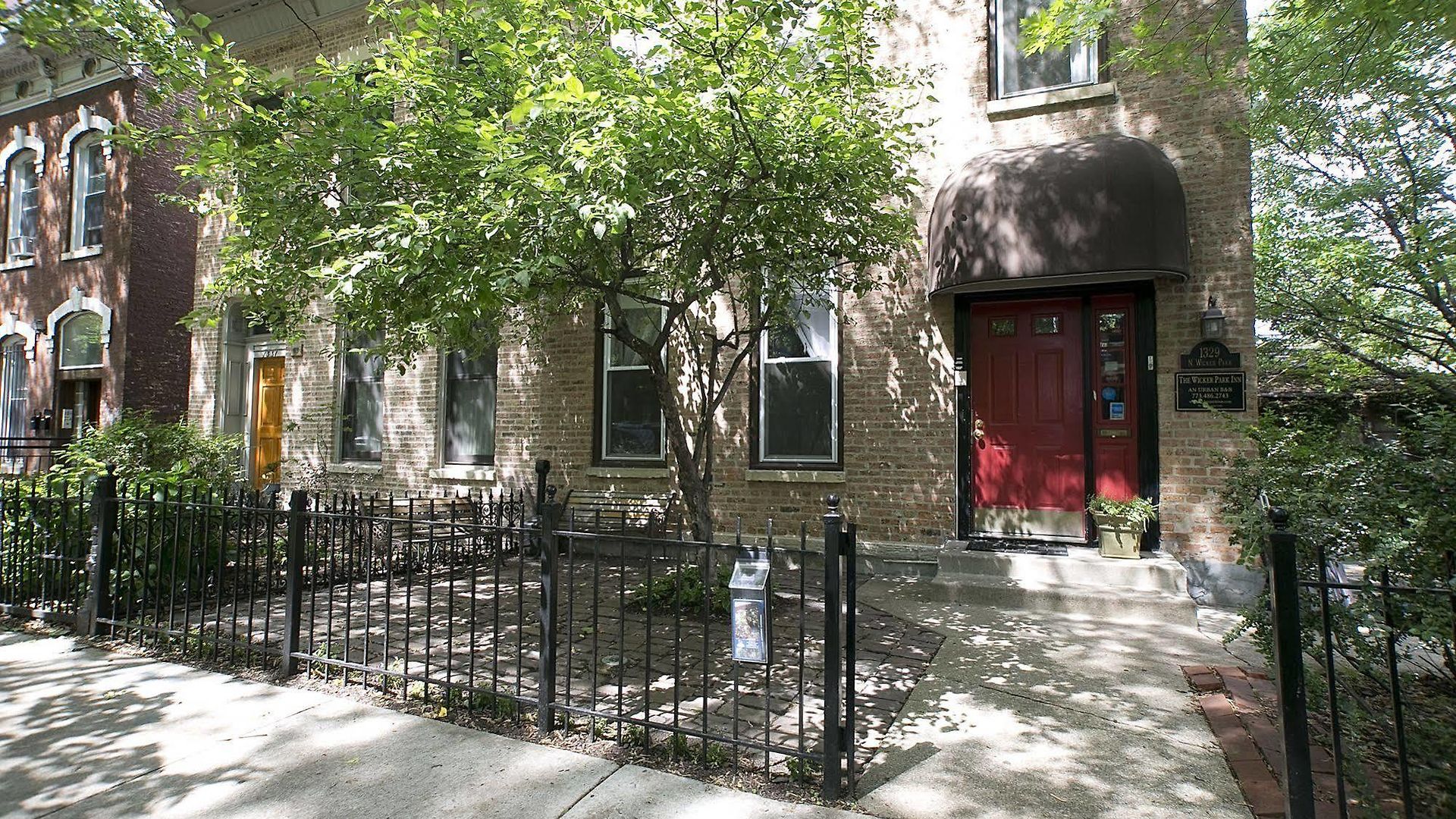 Wicker Park Bed & Breakfast
