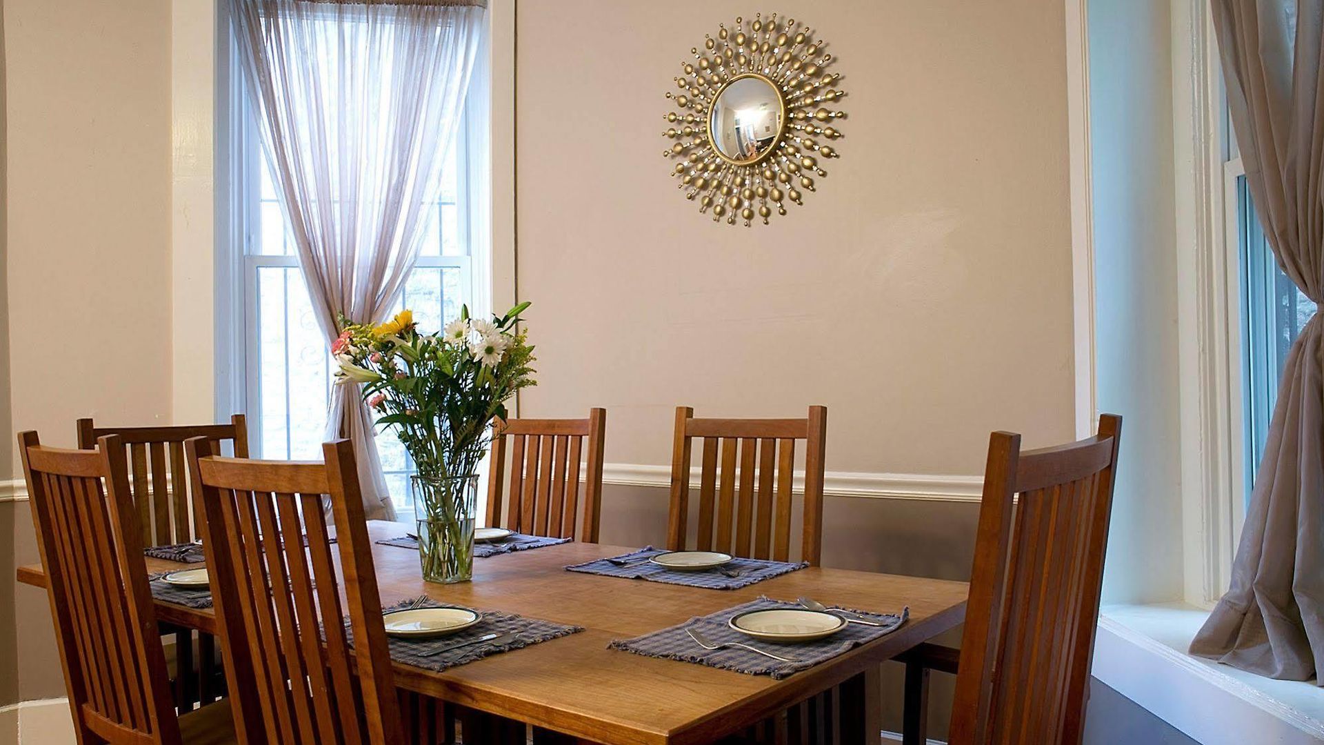 Wicker Park Bed & Breakfast
