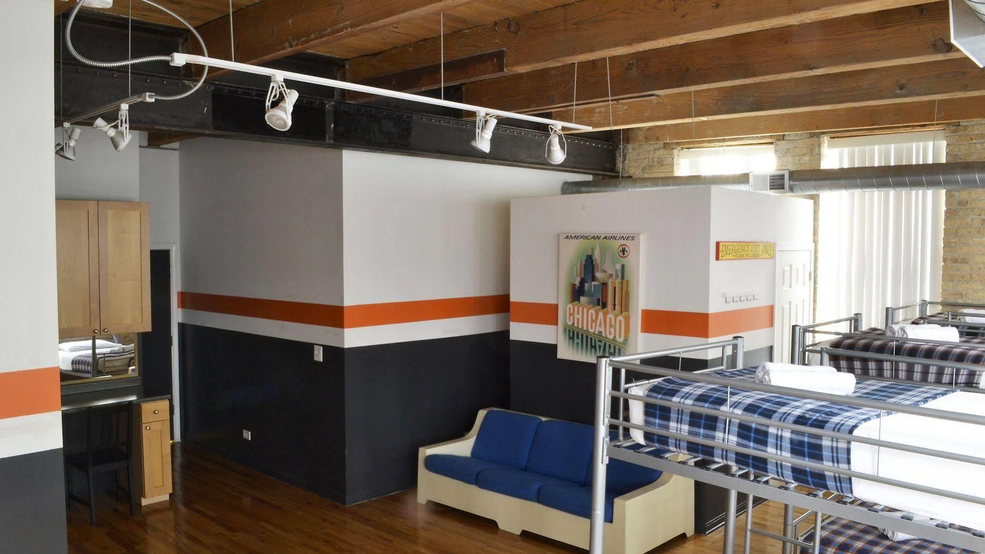 Hostel Urban *