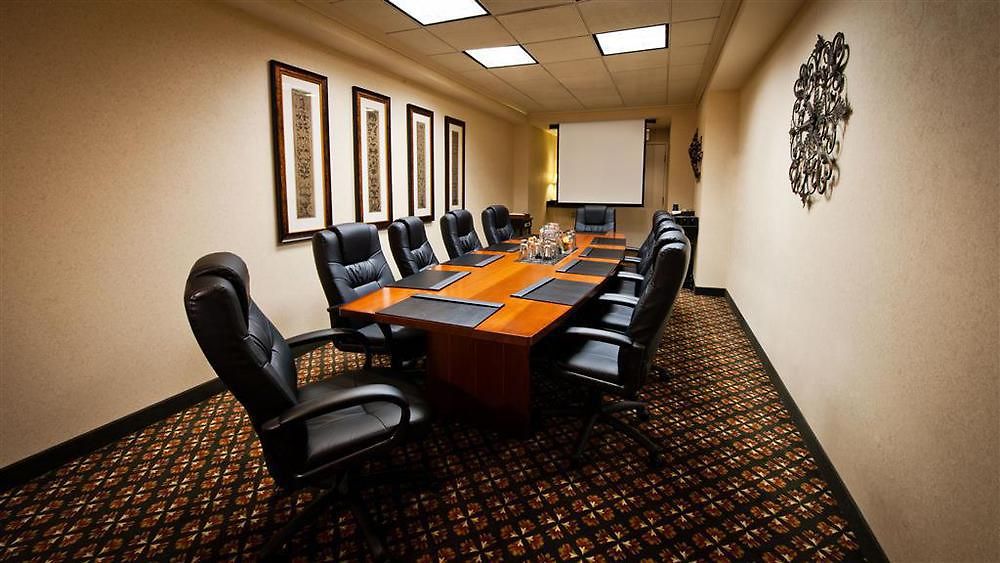 Ac Downtown Hotel 4*