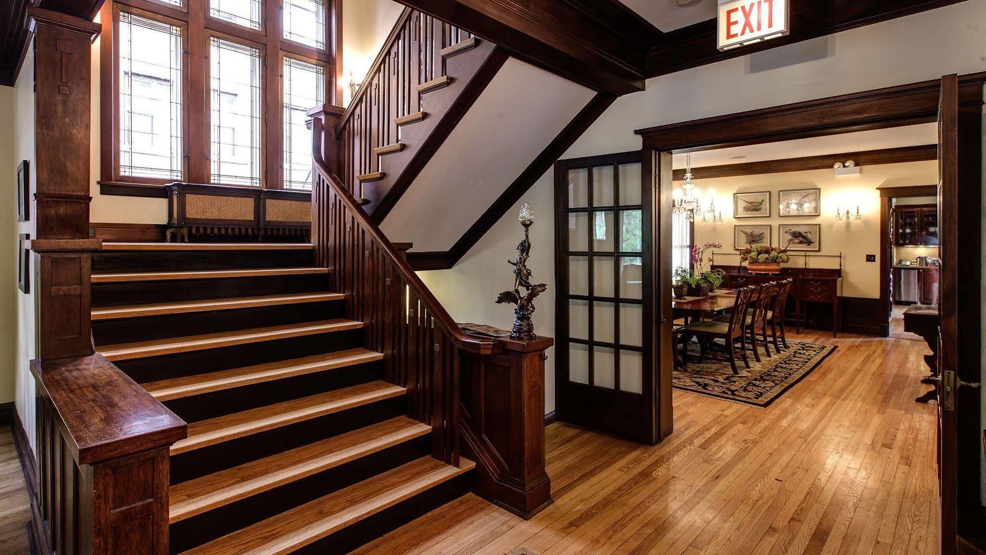 Lang House B&B - Chicago Bed & Breakfast