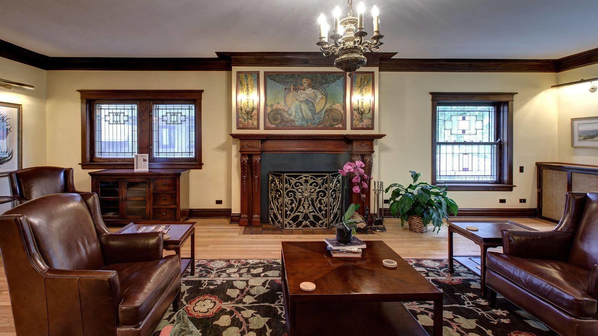 Lang House B&B - Chicago Bed & Breakfast Chicago