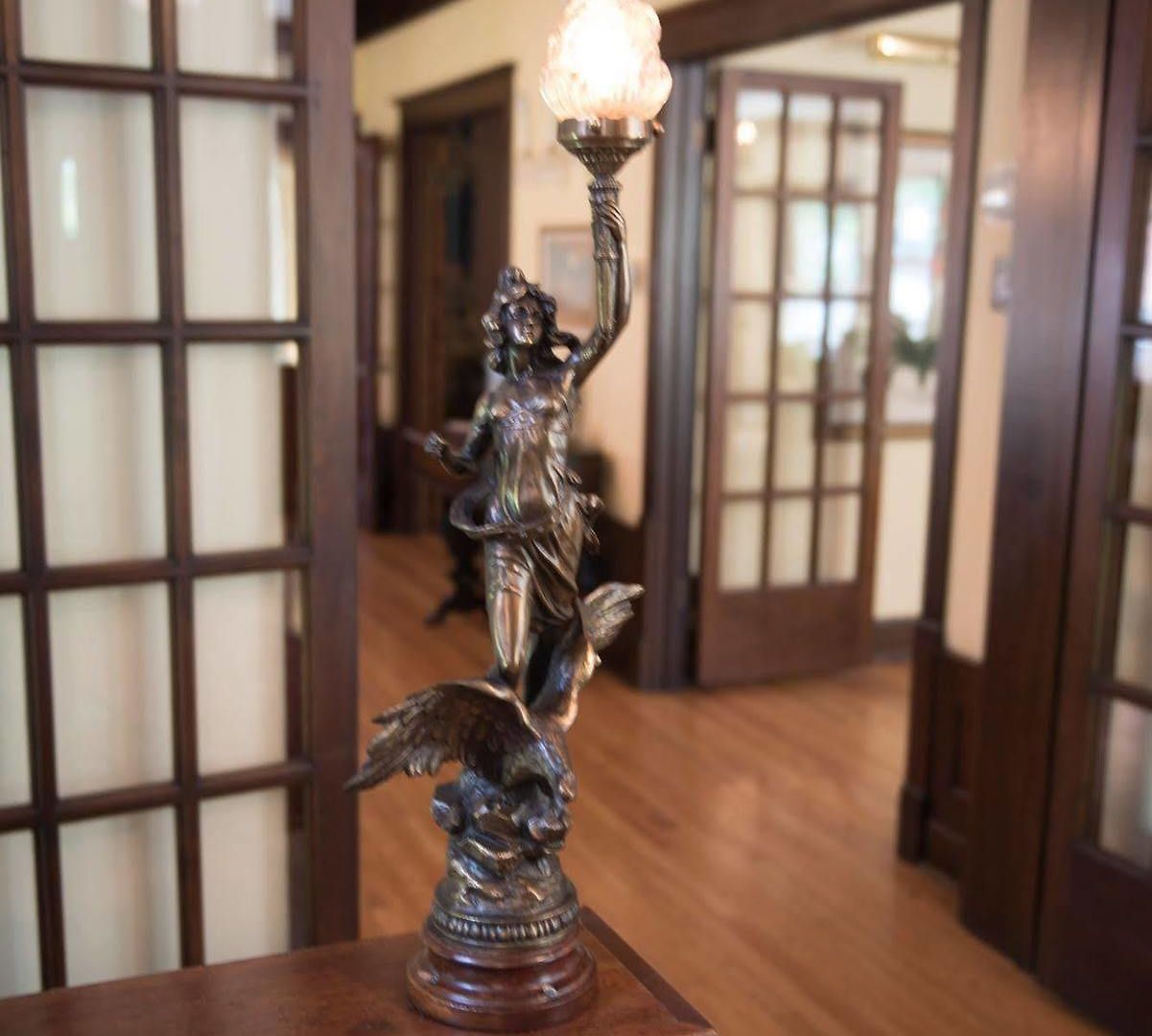 Lang House B&B - Chicago Bed & Breakfast