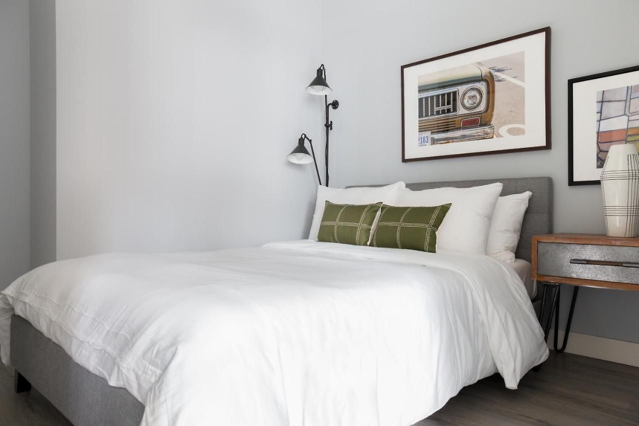 Aparthotel The Plymouth Luxury Suites By Sonder Chicago