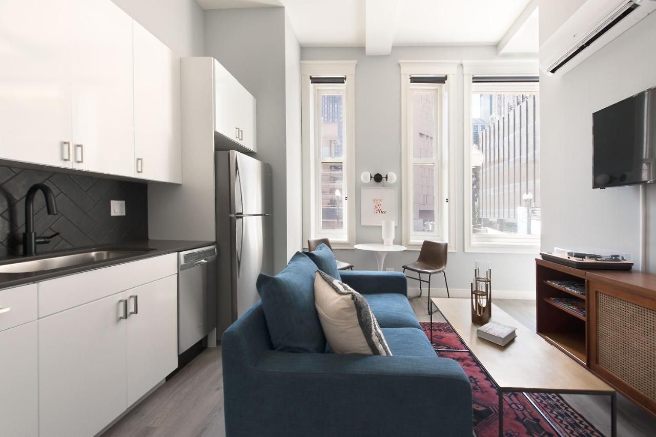 The Plymouth Luxury Suites By Sonder *