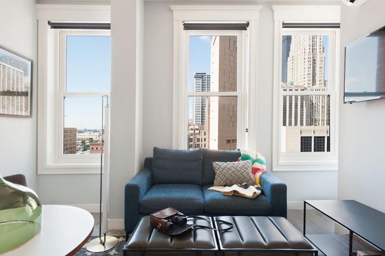 The Plymouth Classic Suites By Sonder Chicago