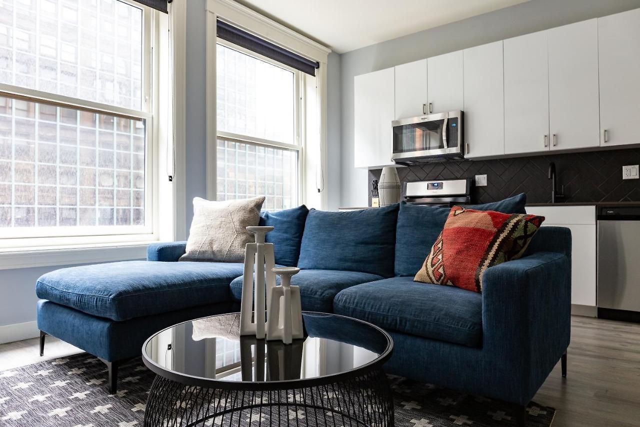 The Plymouth Deluxe Suites By Sonder Aparthotel *