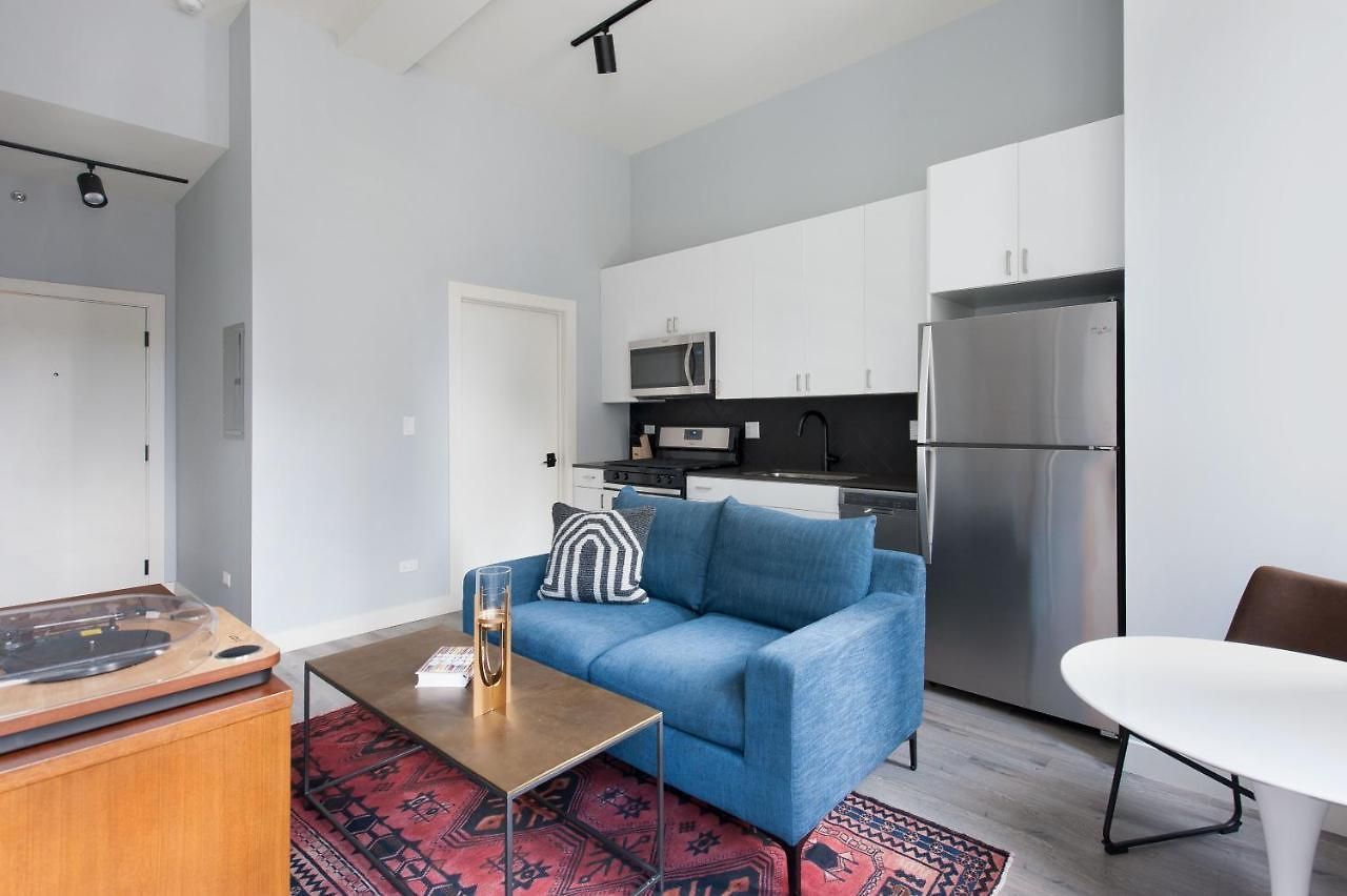 Aparthotel The Plymouth Luxury Suites By Sonder *