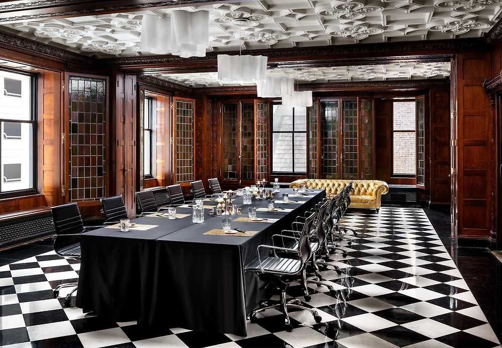 The Blackstone, Autograph Collection 4* Chicago