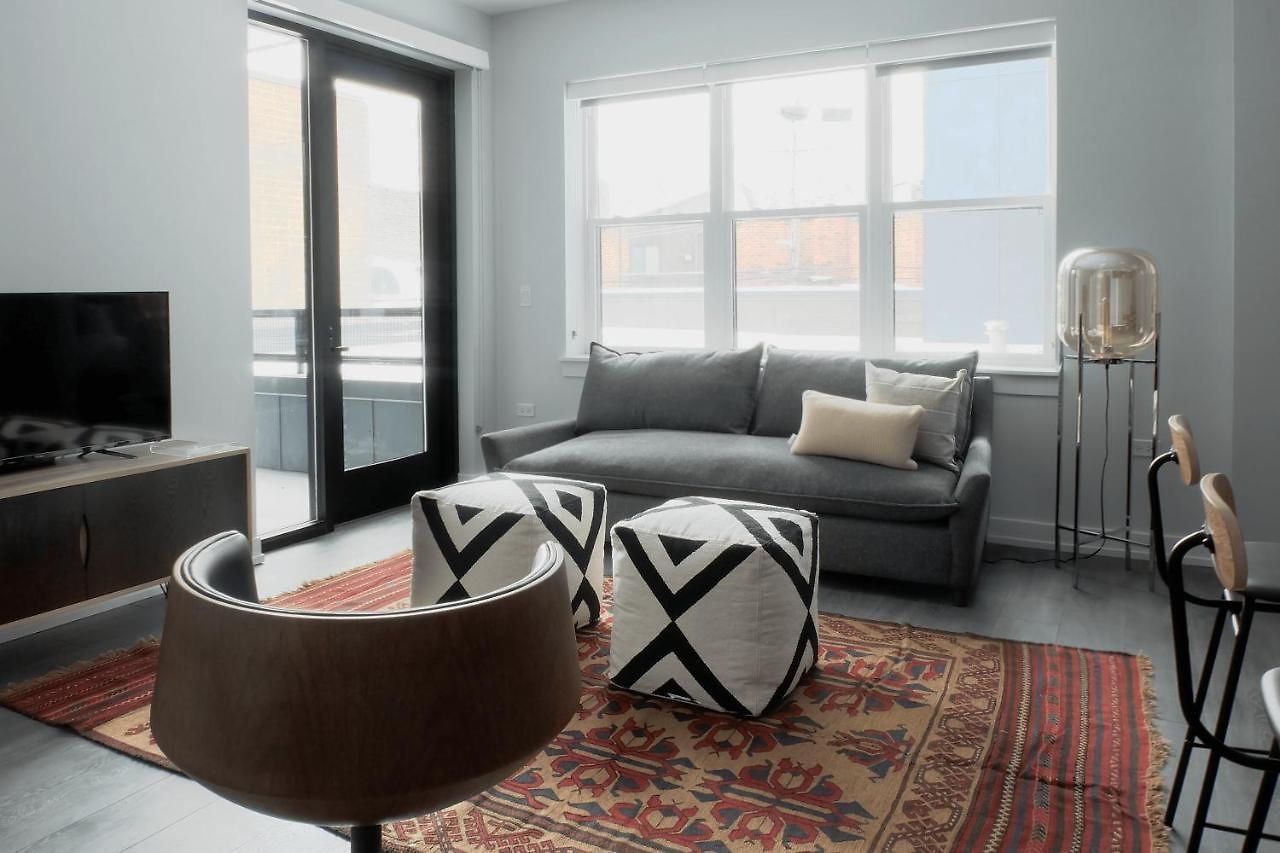 Sonder North Lincoln Chicago