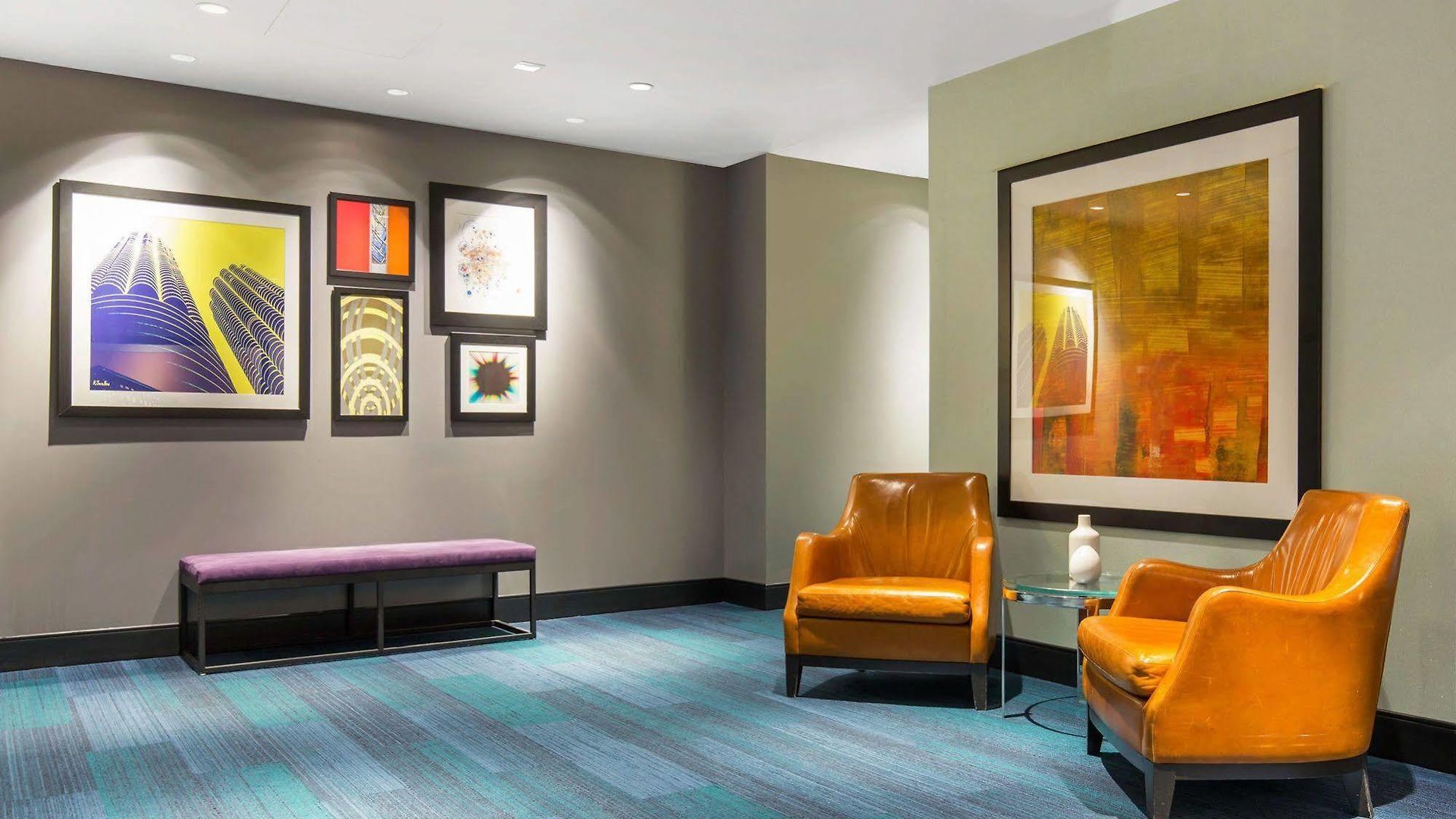The Collection Magnificent Mile 4*