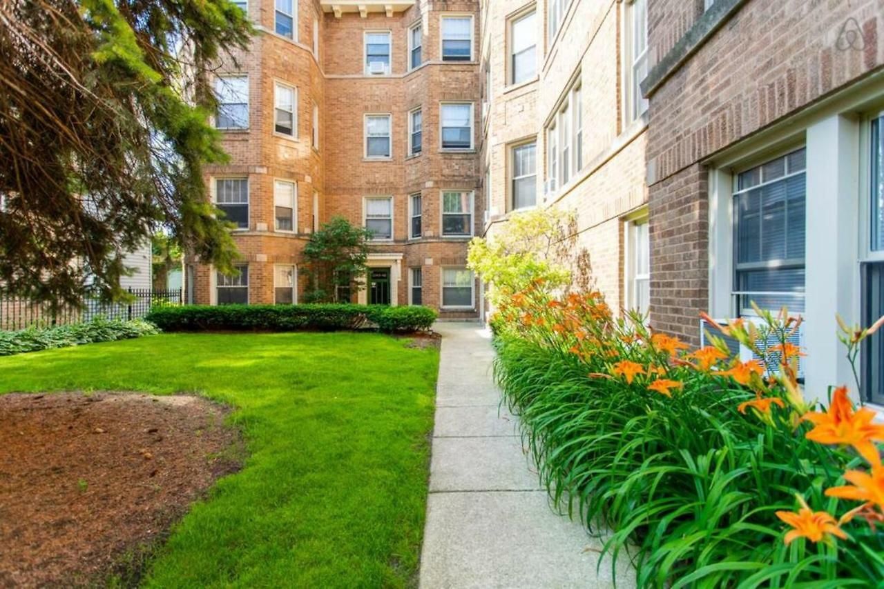 Lively 2br In Lincoln Square - Eastwood 47-1 *