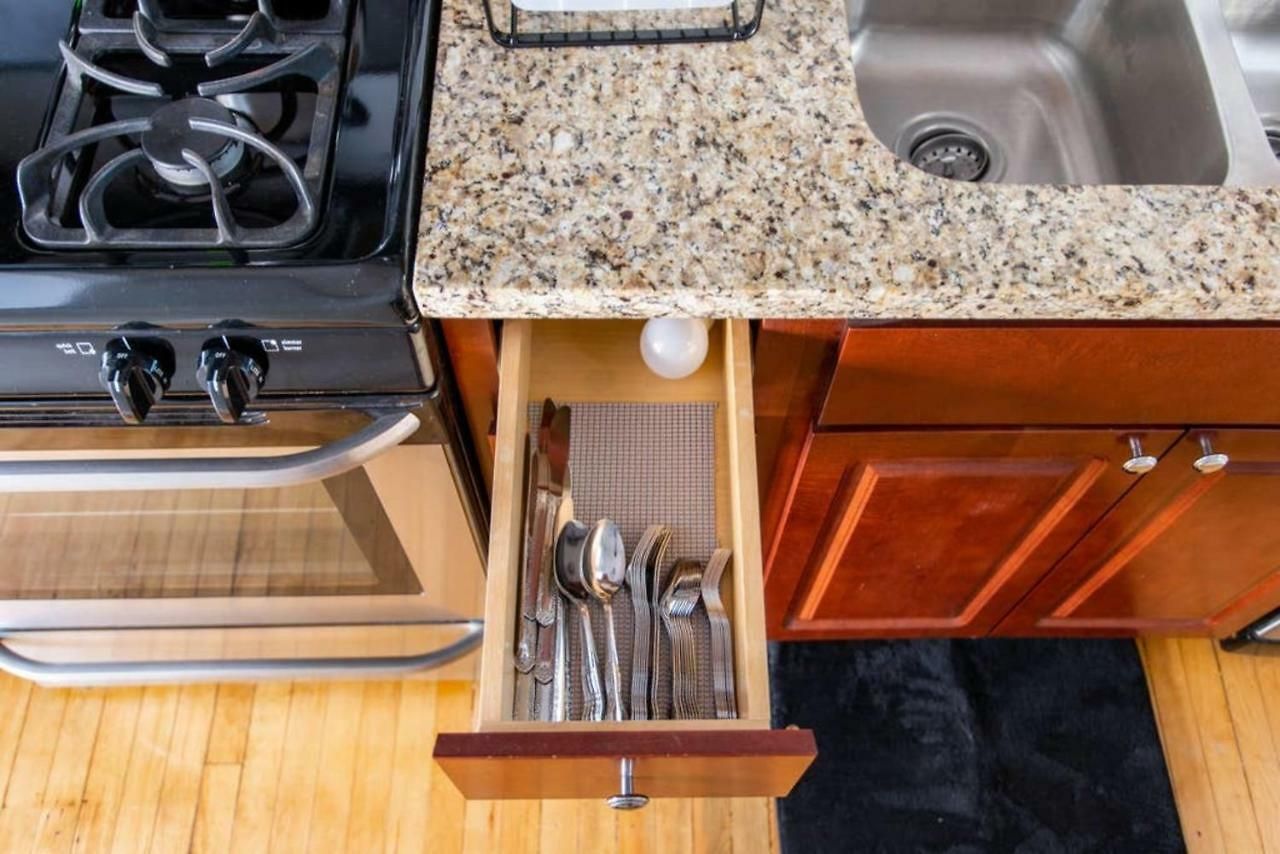 1br Modern In Lincoln Square - Eastwood 3s Rep Apartment