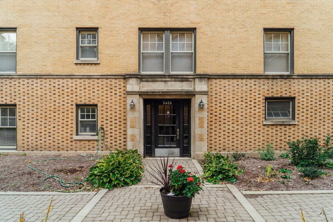 Apartment 1br Modern In The Heart Of The - Marshfield G Chicago