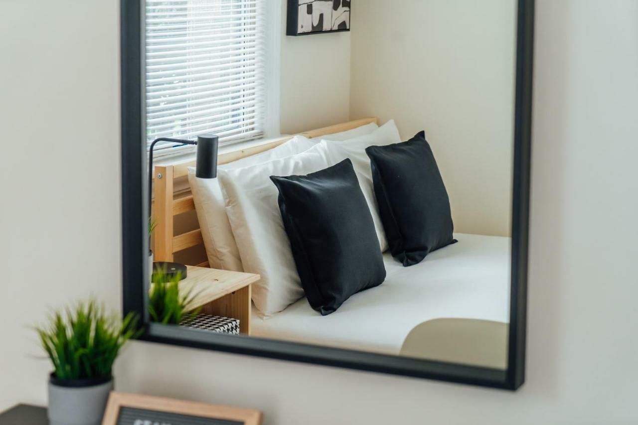 Apartment 1br Modern In The Heart Of The - Marshfield G Chicago