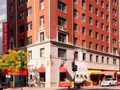 Saint Clair - Magnificent Mile