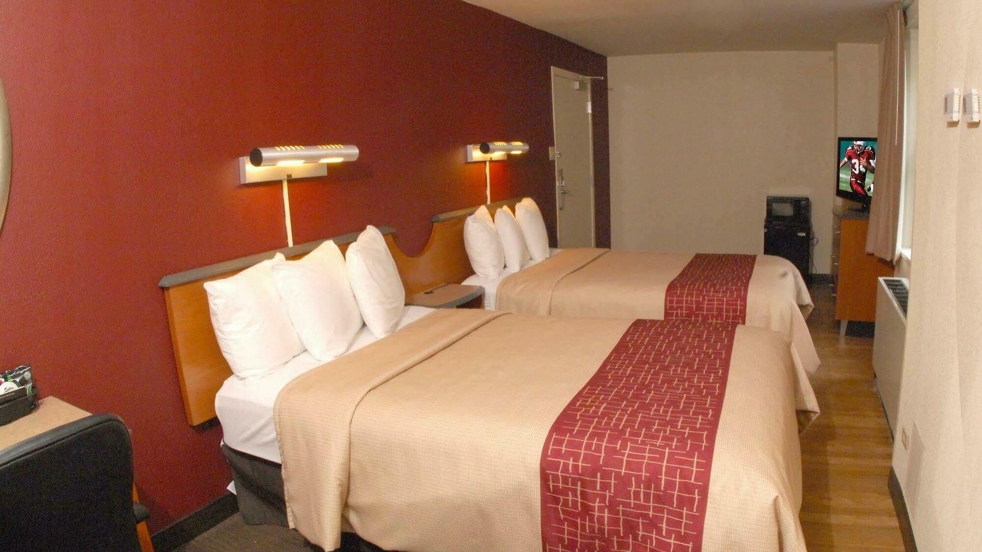 Saint Clair - Magnificent Mile Hotel