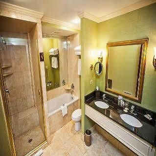 The Talbott, Autograph Collection 4* Chicago