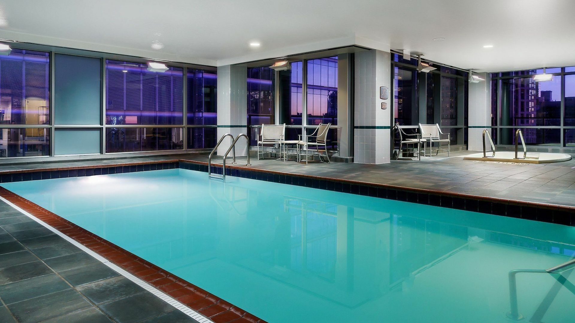 By Marriott Downtown/river North Chicago