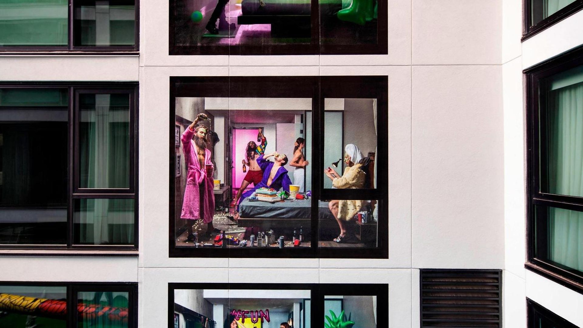 Moxy Downtown Hotel 3*