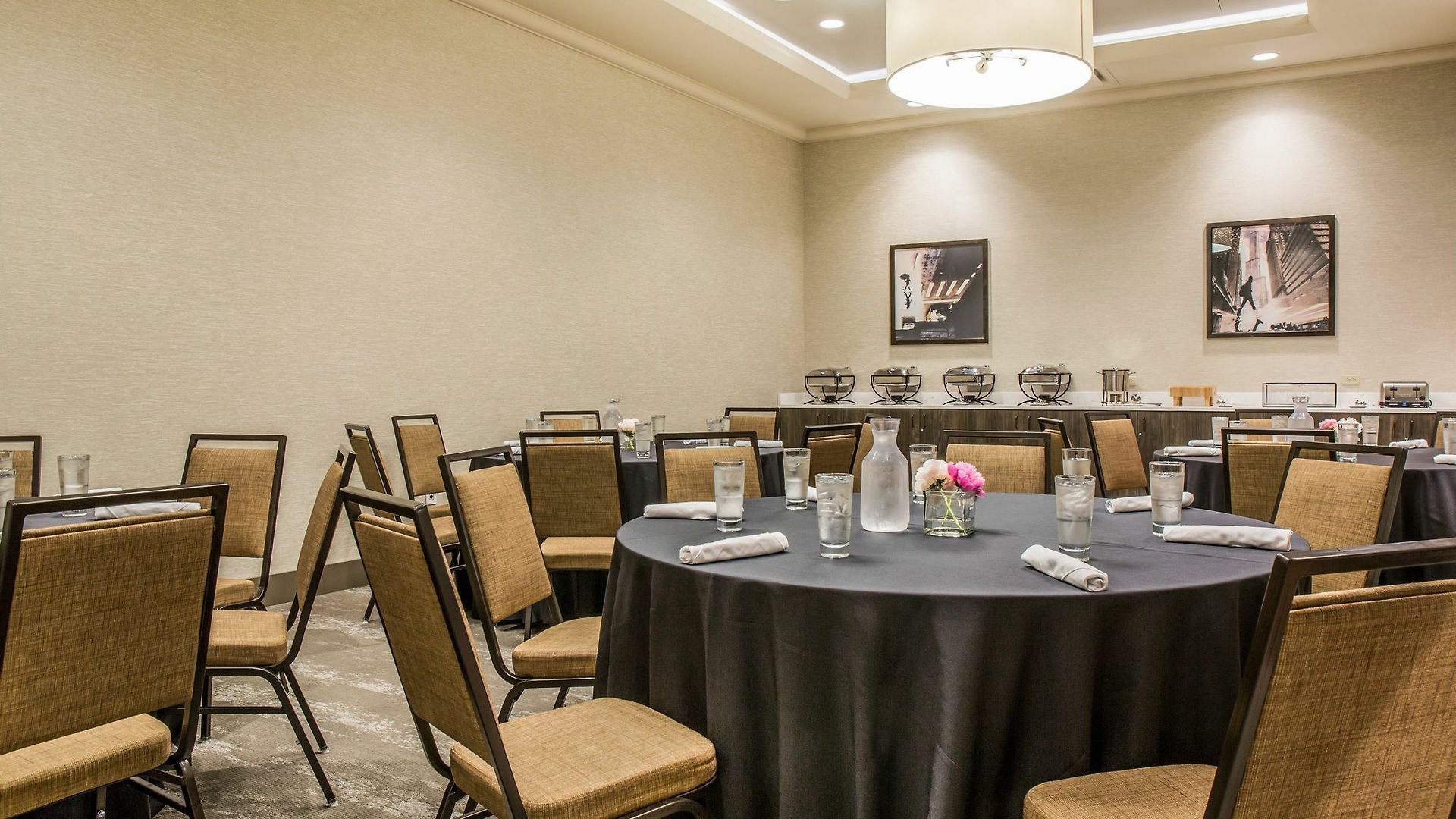 Hotel Cambria Loop - Theatre District 4*
