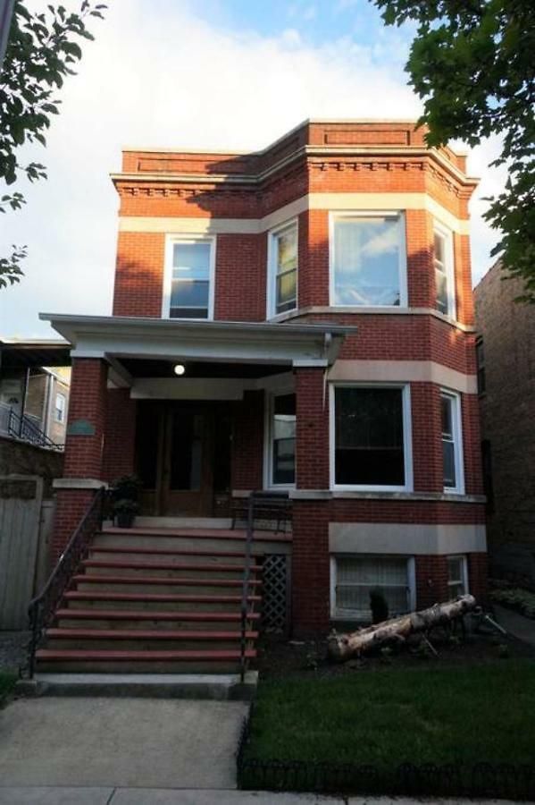 Wrigley Oasis! Steps From The Field! - 3bd 1ba *